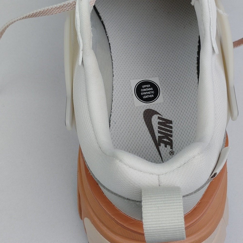 Nike Women's White and Peach Athletic Sneakers - Picture 11 of 16